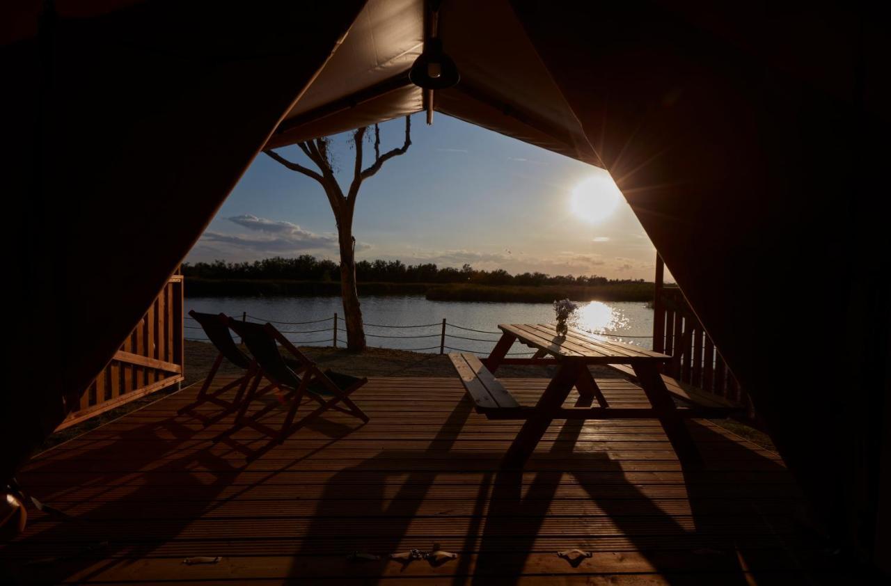 ホテルCamping Nautic Almata Glamping カステリョ・デンプリエス エクステリア 写真